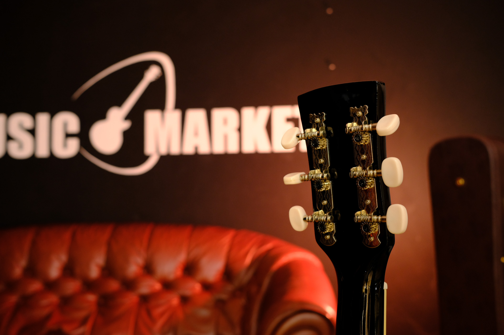 Акустическая гитара VESTON F-38 SB