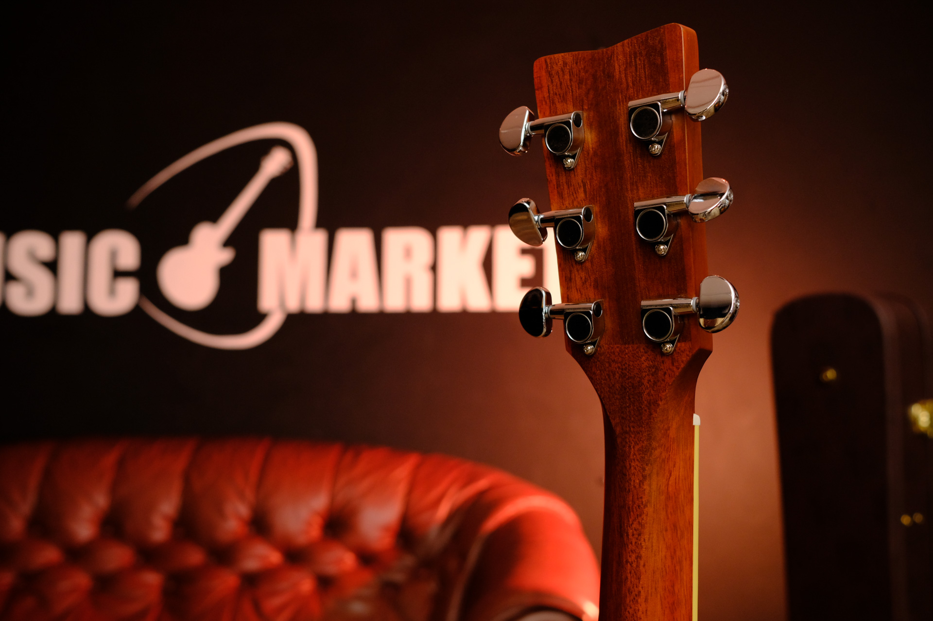 Акустическая гитара Yamaha FS820 AUTUMN BURST//02