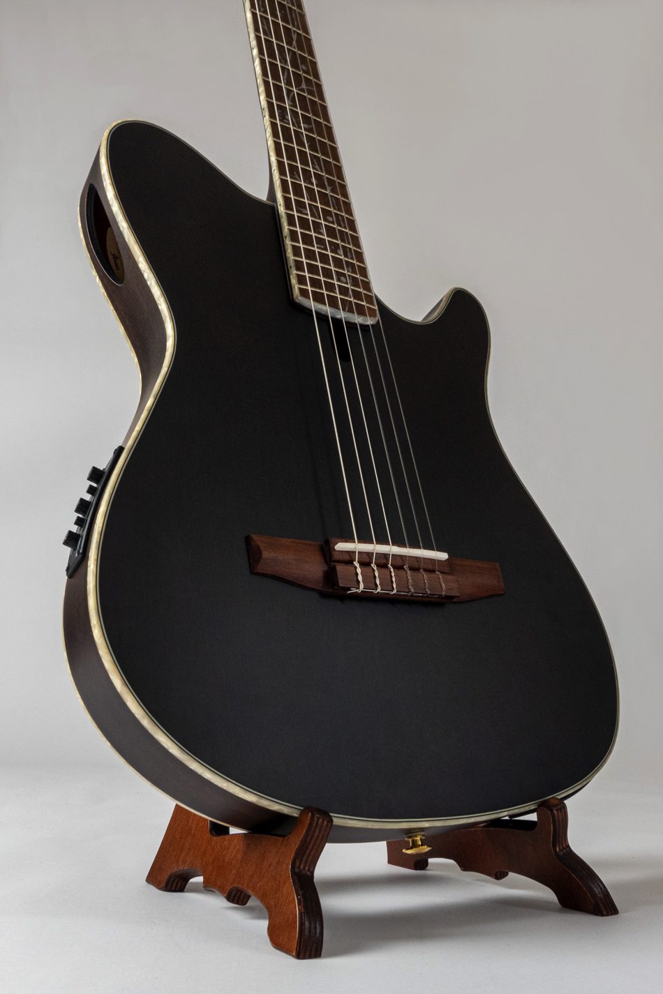 Классическая гитара Ibanez Signature Tim Henson TOD10N