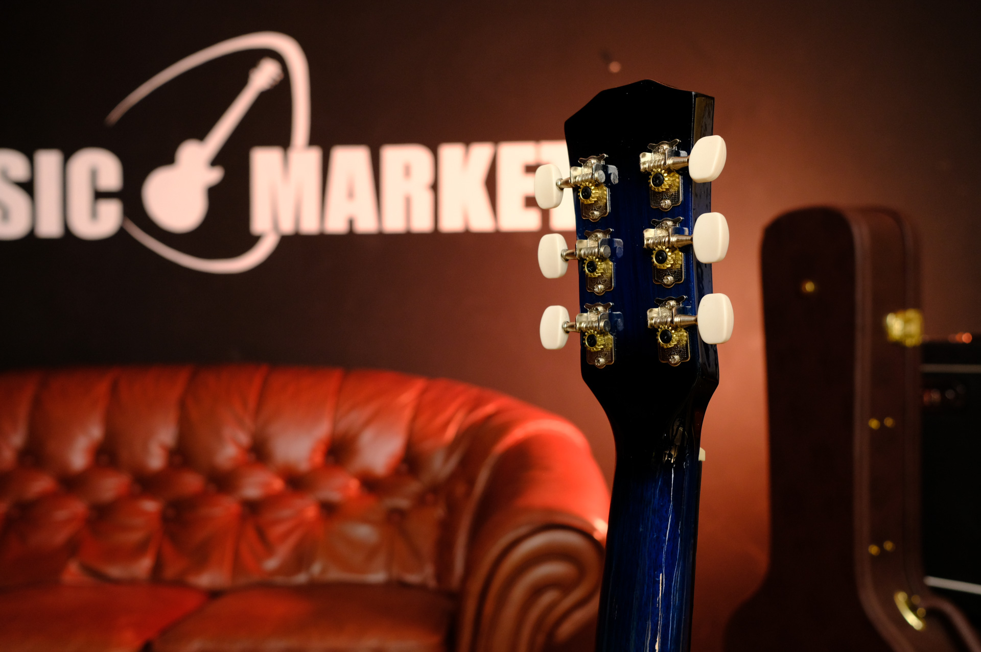 Гитара акустическая Brigitta C-81C BLS